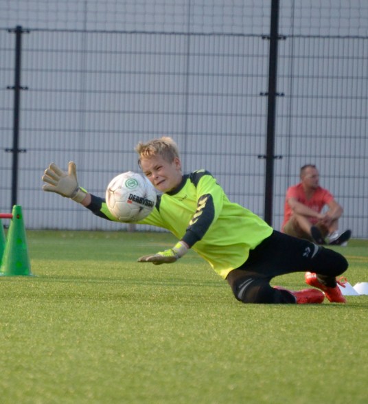 Espen Kalk jeugdkeeper Hoogezand